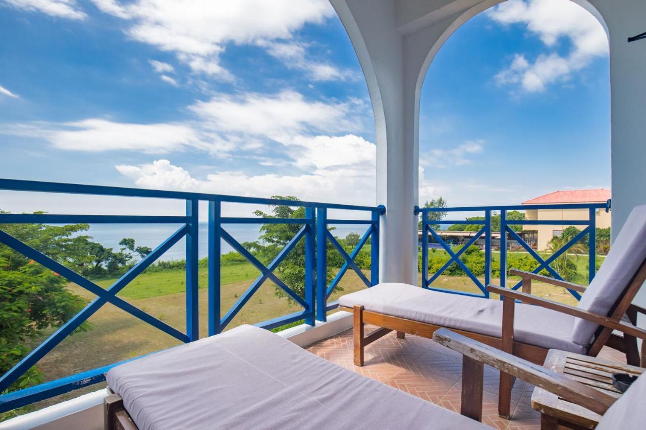 Xiao Liuqiu Mediterranean B&B エクステリア 写真